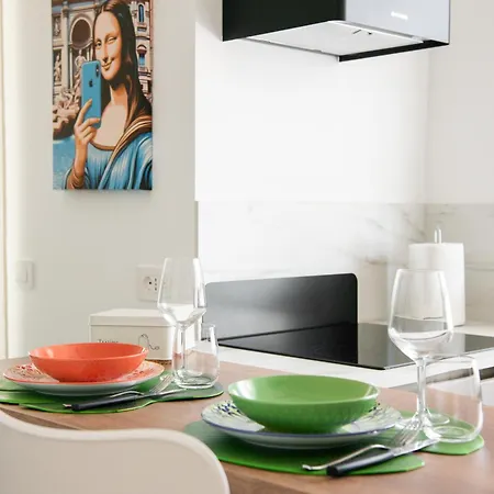 The Ciccins In By Hostand Roma